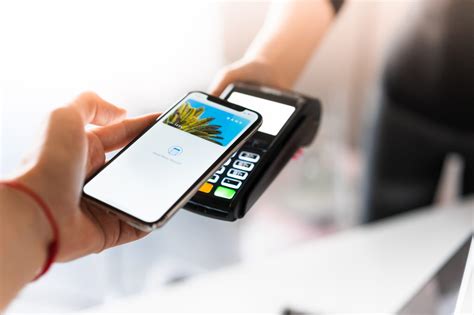 best way to receive card payments through smart phone|accept credit card payments on phone.